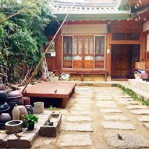 Gongsimga Hanok ** Seoul